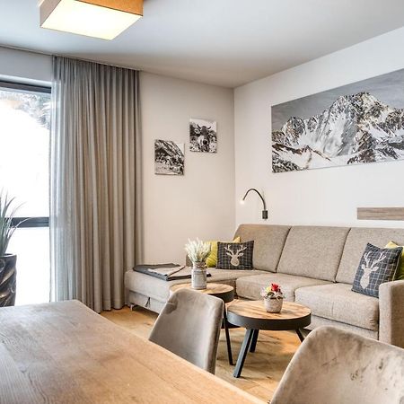 Exklusiv Und Elegantes Apartment In Der Residenz Silvretta - Inklusive Silvretta Card Premium See Exterior foto